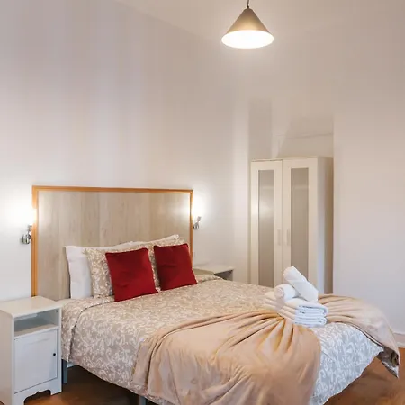 Гостевой дом Daniela's 305 *